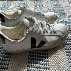 Veja Esplar sneaker